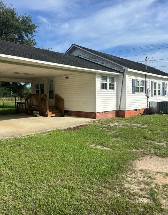 Photo - 3810 Bluff Rd