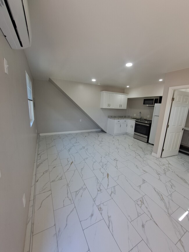 Photo - 4666 Tango Way Unidad 2