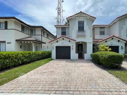 Building Photo - 3830 SW 69th Ave Rental