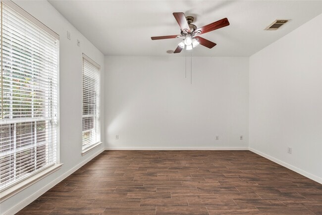 Photo - 1810 Candle Light Ct