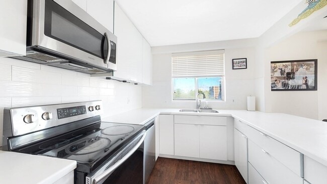 Photo - 332 Franklin St Unit 600