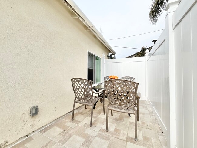 Photo - 1913 Hillsboro Ave Unidad A