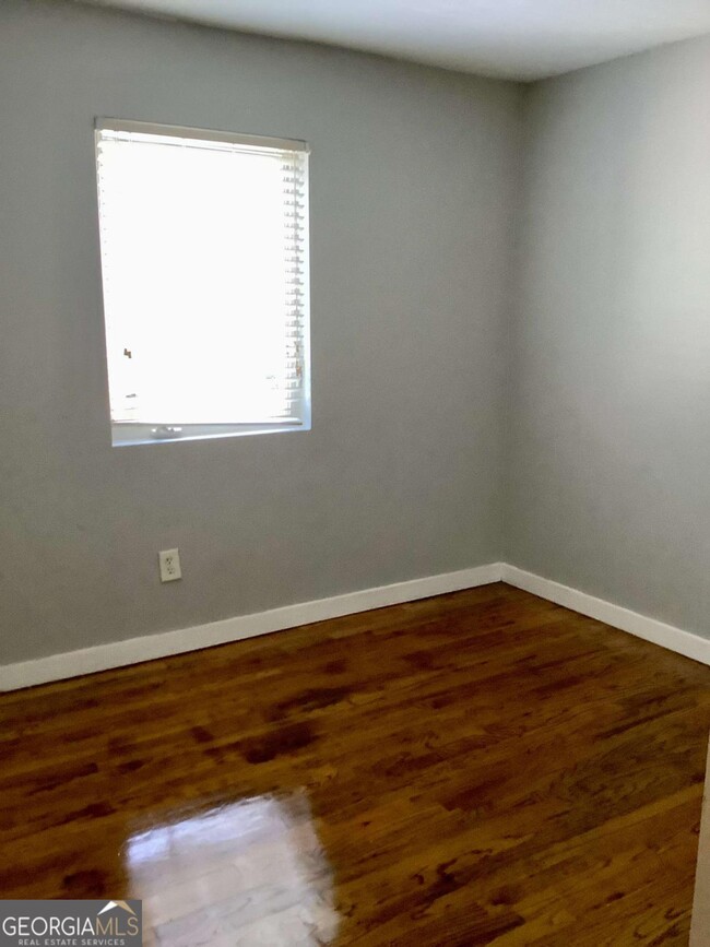 Photo - 561 Formwalt St SW Condo Unit 7