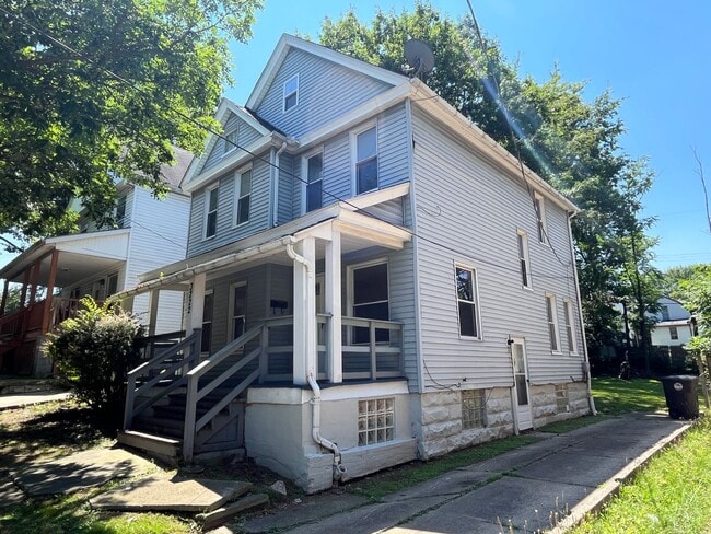 Photo - Cudell/West Blvd neighborhood; 4 bedroom/1 bath single family house for rent!