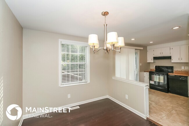 Photo - 3100 Forestside Ct