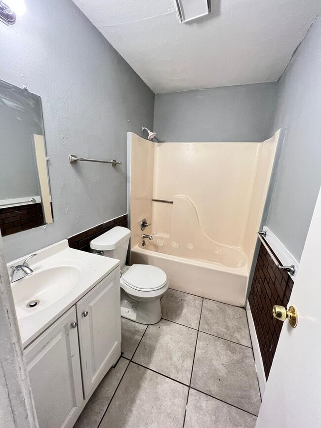 Photo - 310 Gannt St Unit 310 GANNT A