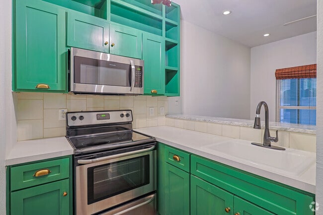 Interior Photo - Alma Woodward Rental