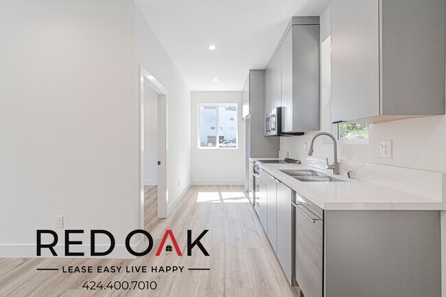 Photo - 4590 N Riverton Ave Unidad 4590 Rental