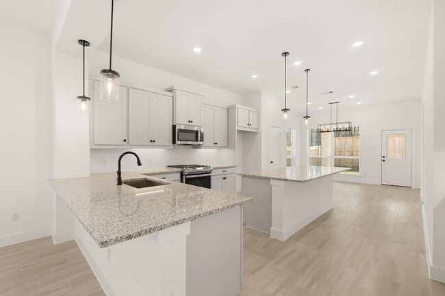 Building Photo - 295 Mallards Rim Dr