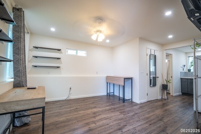 Photo - 99-1056 Manako Pl. #B