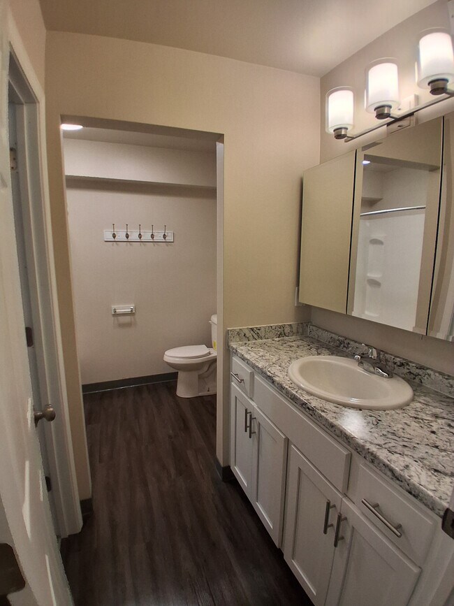 Photo - Avalon Place