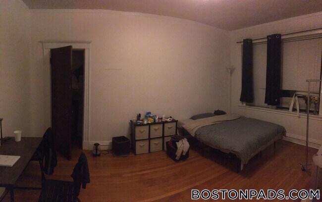 Photo - 17-19 Washington St. Unidad 406