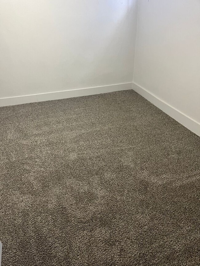 Photo - Wilkinson Riverside Unit 663