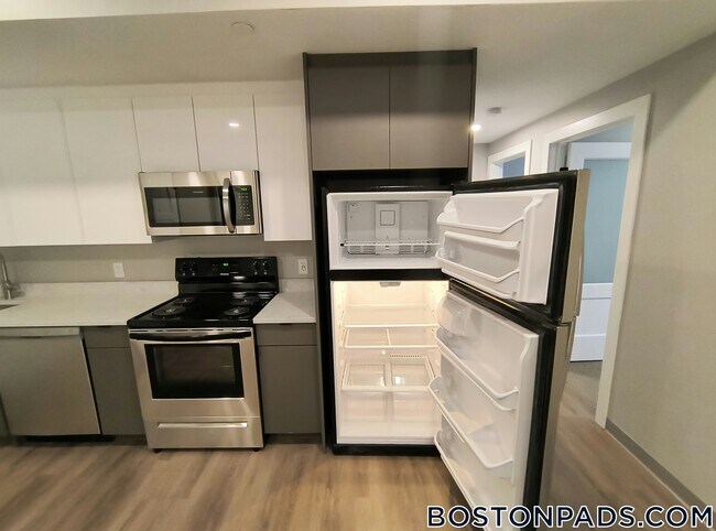 Photo - 100 Hemenway St Unit 203