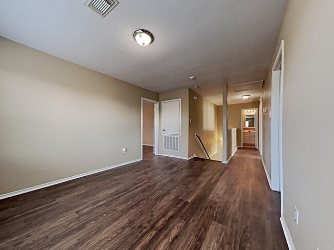 Photo - 503 Pine Cluster Ct