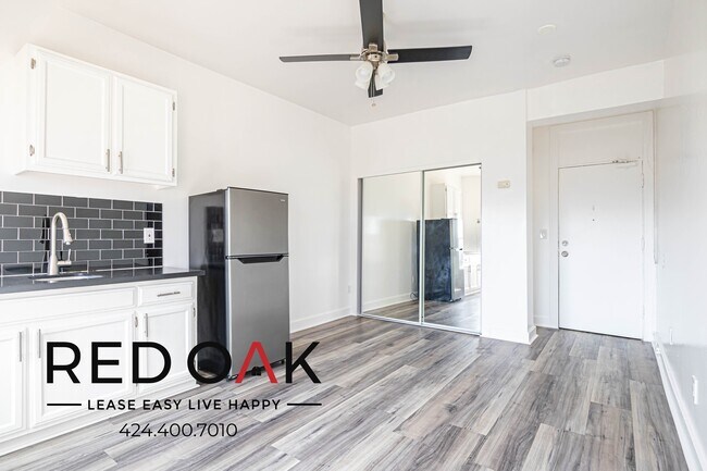 Photo - 744 Beacon Ave Unit 204