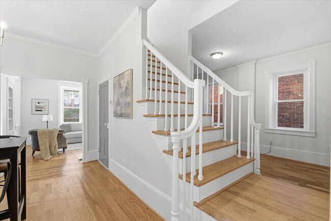 Photo - 305 W Broadway Unidad 305 W Broadway