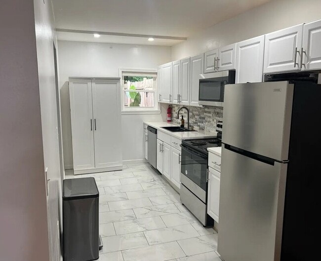 Photo - 1918 N 6th St