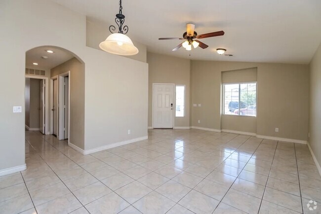 Building Photo - 1534 W Saint Anne Ave Rental