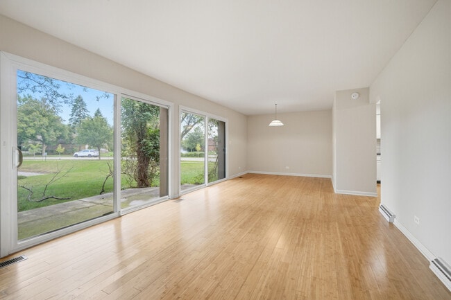Photo - 2456 Cobblewood Dr