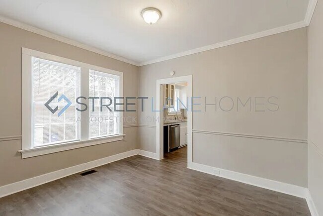 Photo - 916 Glenridge Dr