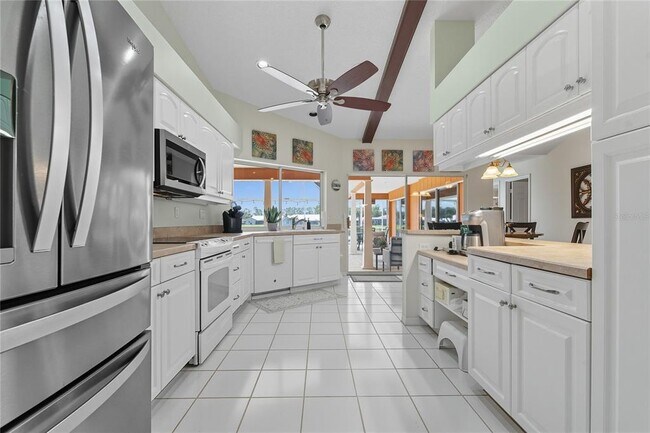 Photo - 1447 Gleneagles Dr