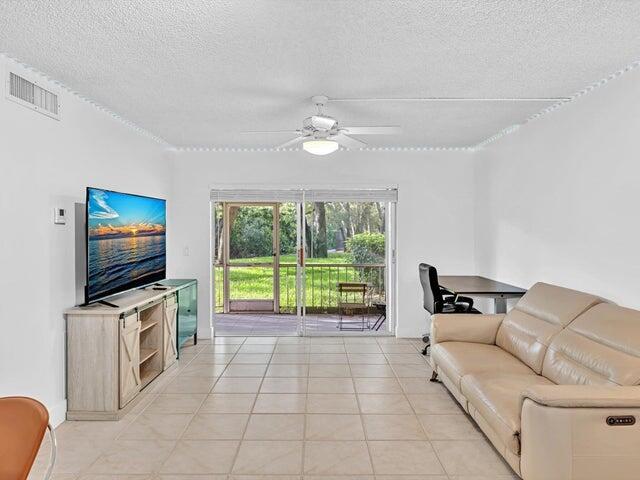 Photo - 644 NW 13th St Condo Unit 38