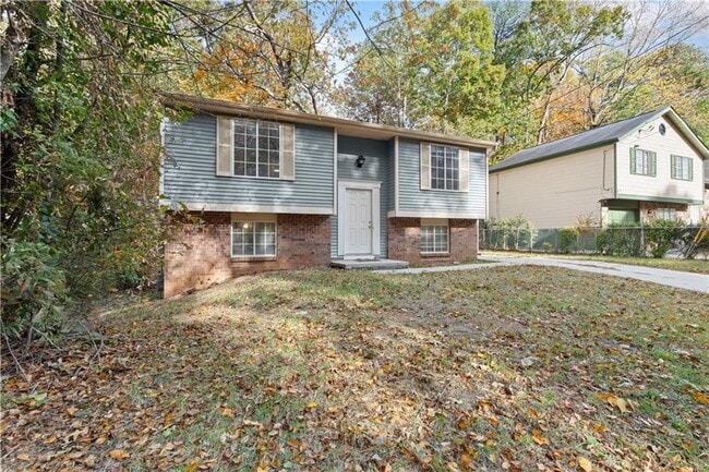 Photo - 2116 Scarbrough Rd