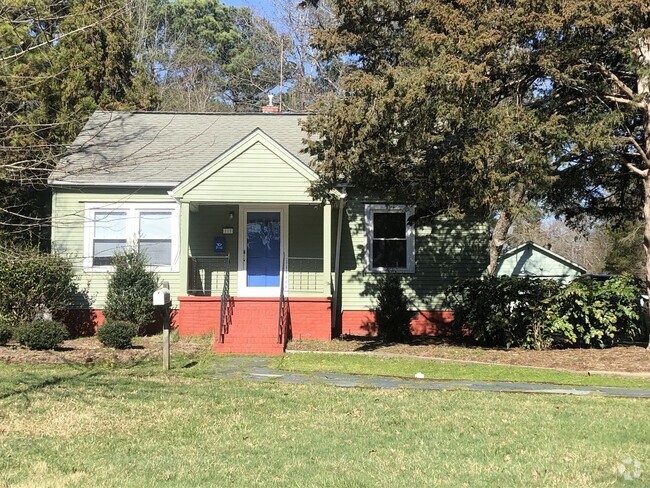 Building Photo - Cute Cottage in Carrboro (Lease Takeover) Rental