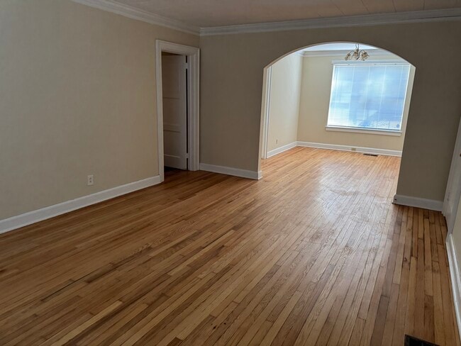 Sala de estar - 2439 College St