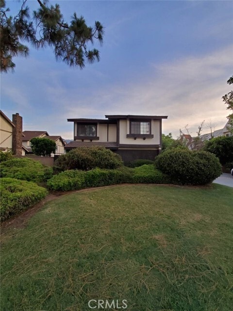 Building Photo - 423 E Duarte Rd