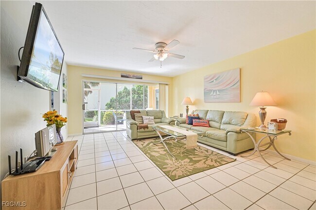Photo - 1936 Beach Pkwy Unidad 112