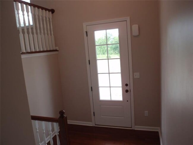 Photo - 290 Venango Trail