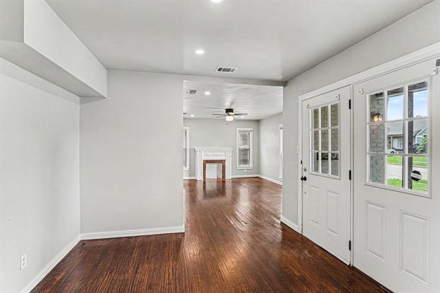 Photo - 1108 E Robert St