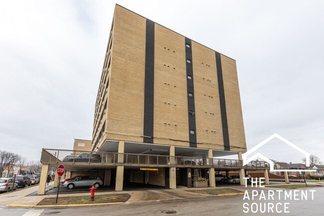 Building Photo - 7300 W North Ave