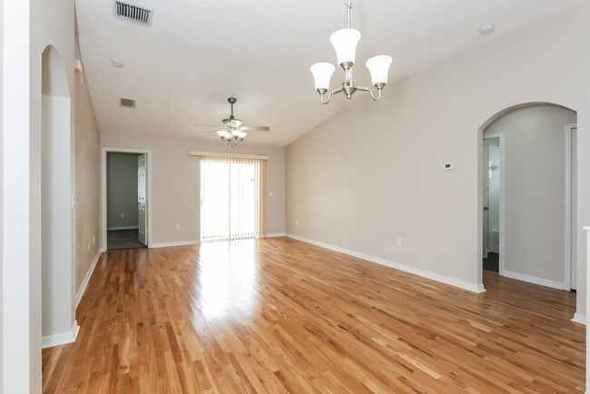 11026 Whittney Chase Dr
