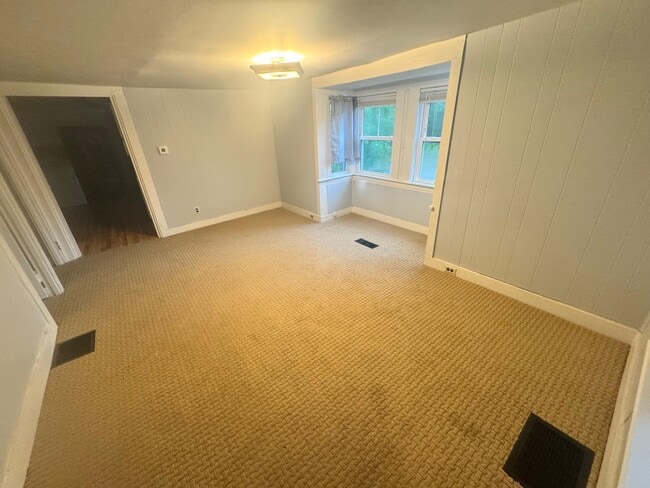 Photo - 138 Leavitt Ave