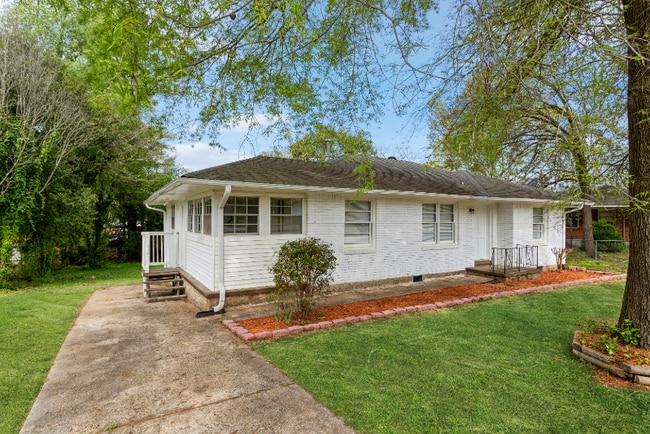 Photo - 267 Wayne Ave