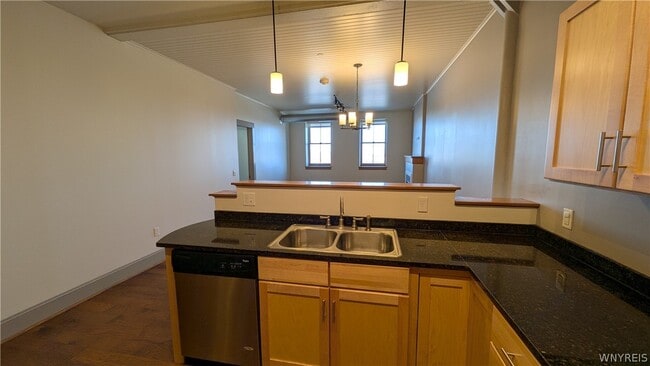 Photo - 149 Swan St