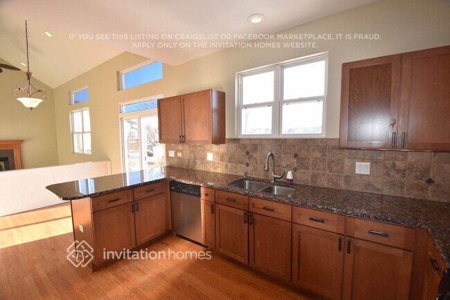 Photo - 878 Deer Path Dr