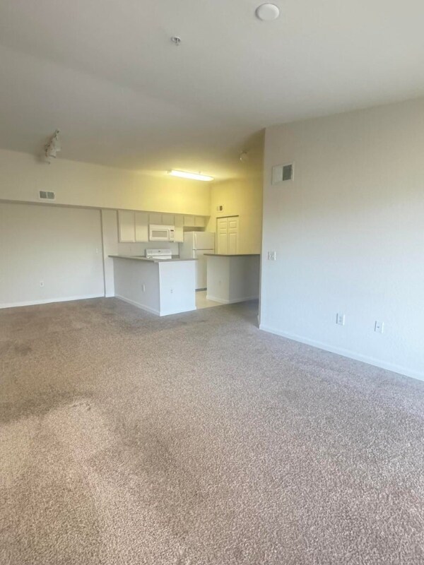 121 SW Palm Dr Condo Unit 306 Condo for Rent in Port Saint Lucie, FL