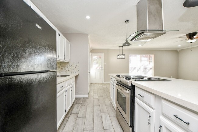 Photo - 14646 Dartwood Dr