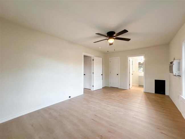 Photo - 705 Texas Ave Unidad A