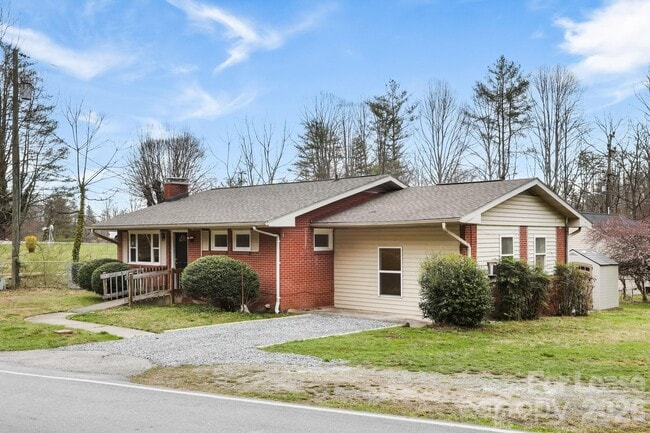 Photo - 535 Nicholson Creek Rd