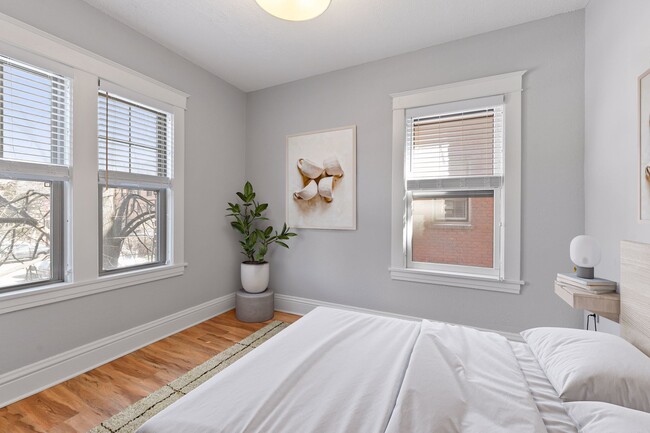 One Bedroom Brand New Renovated