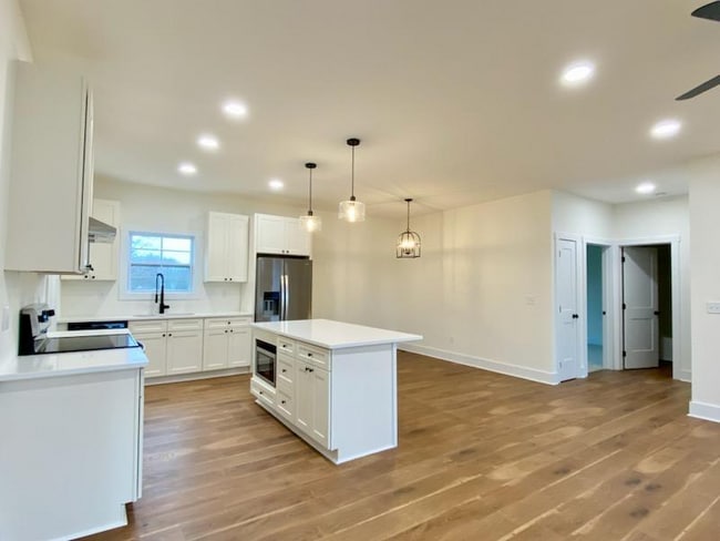 Photo - 503 Cottage Wy