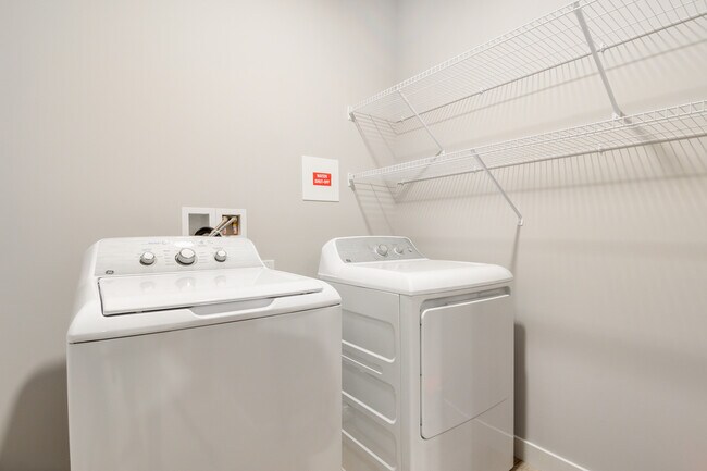 Photo - Aurora Apartments