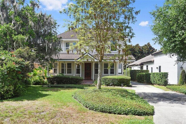 Photo - 1580 Oakhurst Ave