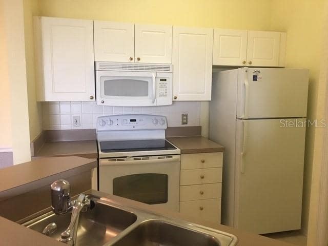Photo - 5180 Northridge Rd Unit 308