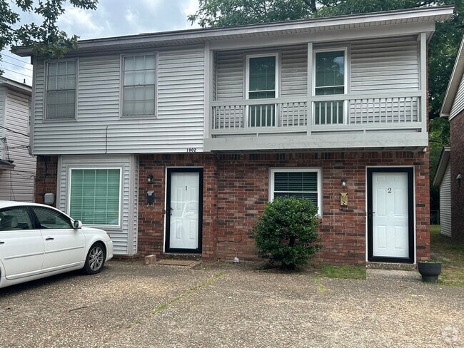 Unit 2 on the right - 1802 Alden Ln Unit 2 Rental